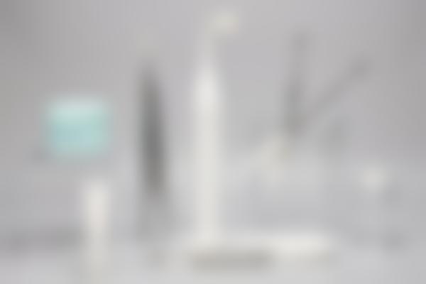 上海牙齿修复哪家医院好？正规牙科机构选择及收费标准解析