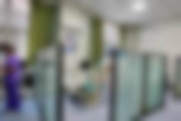 洛阳解放路小白兔口腔门诊部医院来院路线