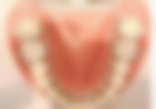 高州市人民医院李荣华医生的收费价格表