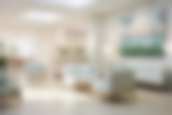 龙橙口腔门诊部