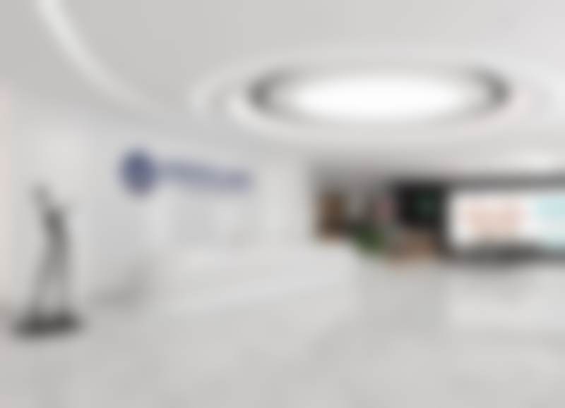 {南京德牙联合口腔医院金属托槽正畸9800元——传统高效矫正错颌畸形