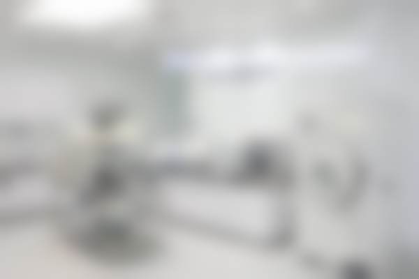 南京天京美奥口腔门诊部、南京美奥口腔医院（南京鼓楼店）、南京德牙联合口腔医院刘小妹医生的收费价格表