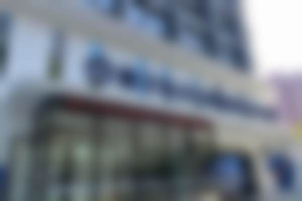 上海美奥口腔王国平医生的收费价格表