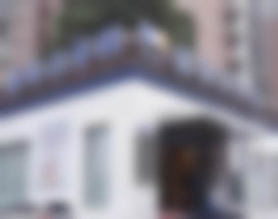 优惠活动详情：种植牙原价一万两千八百元-优惠价六千九百八十元