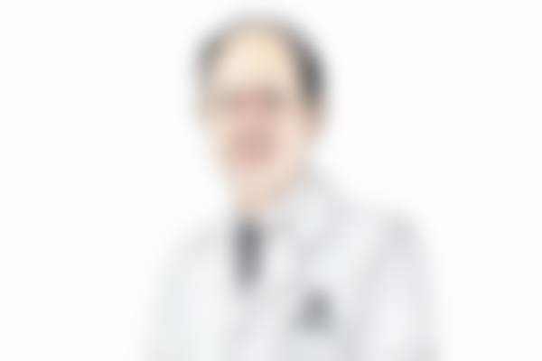 特色科室与项目:精细解决眼健康问题