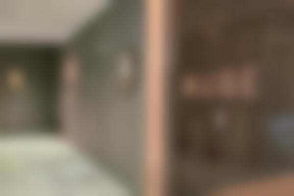 医院优势——正规资质+透明定价,